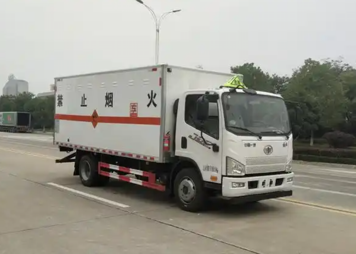 临武爆破器材运输车可以上高速吗？